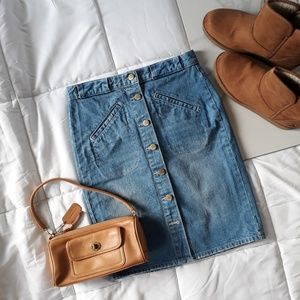 GAP 1969 High Waisted Button Down Denim Skirt